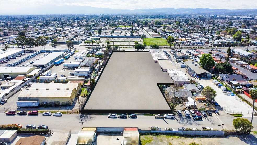 4238 Mission Blvd, Montclair, CA à louer - Photo de l’immeuble – Image 2 sur 4