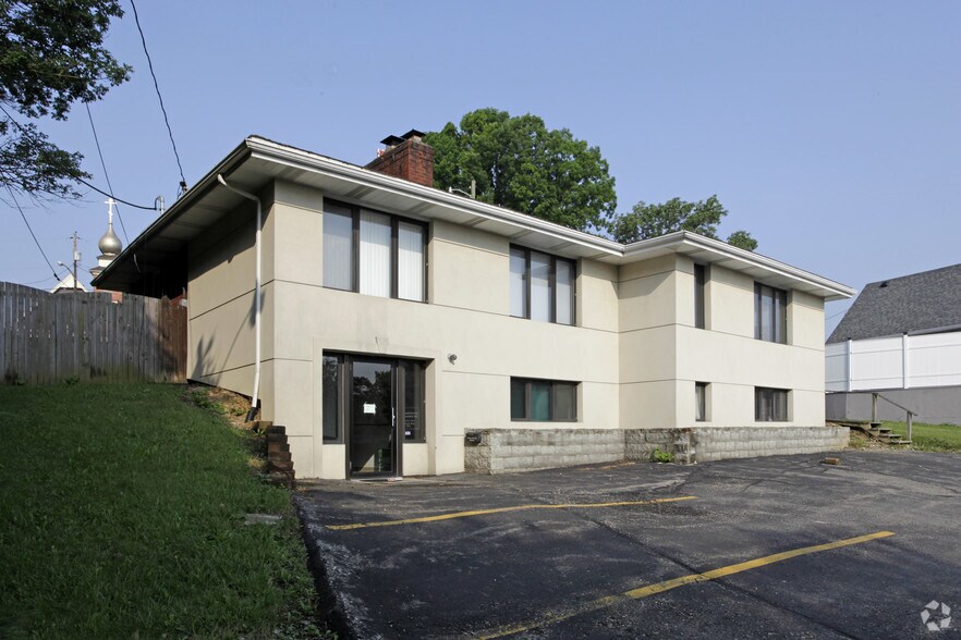 12320 Route 30, North Huntingdon, PA à vendre - Photo de l’immeuble – Image 2 sur 6