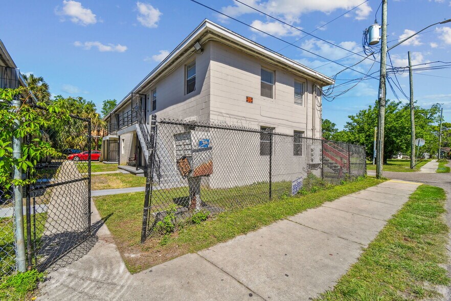 1330-1334 Barnett St, Jacksonville, FL à vendre - Photo de l’immeuble – Image 3 sur 80