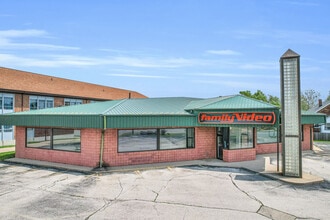 301 E Champaign Ave, Rantoul, IL à louer Photo de l’immeuble– Image 1 sur 1