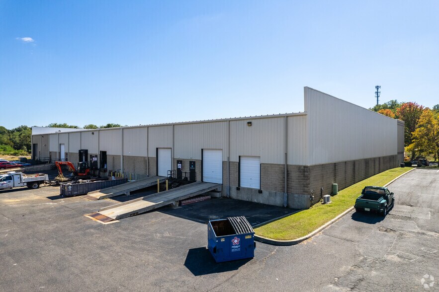 150 9th Ave, Runnemede, NJ à louer - Photo de l’immeuble – Image 3 sur 10