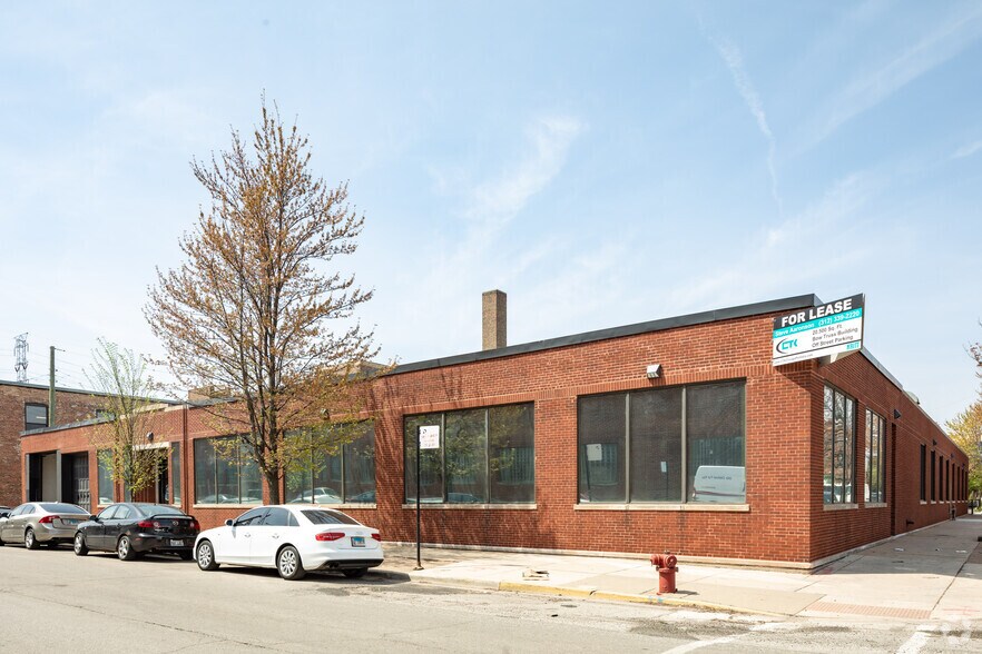 424 N Wood St, Chicago, IL à louer - Photo principale – Image 1 sur 26