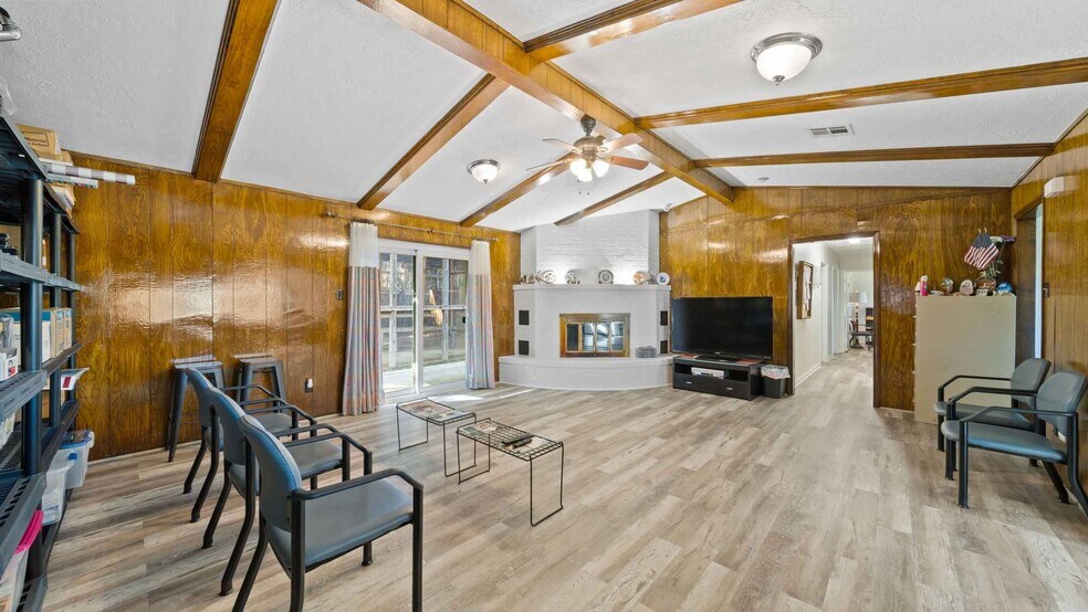 3978 US-59, Cleveland, TX à vendre - Photo de l’immeuble – Image 3 sur 37