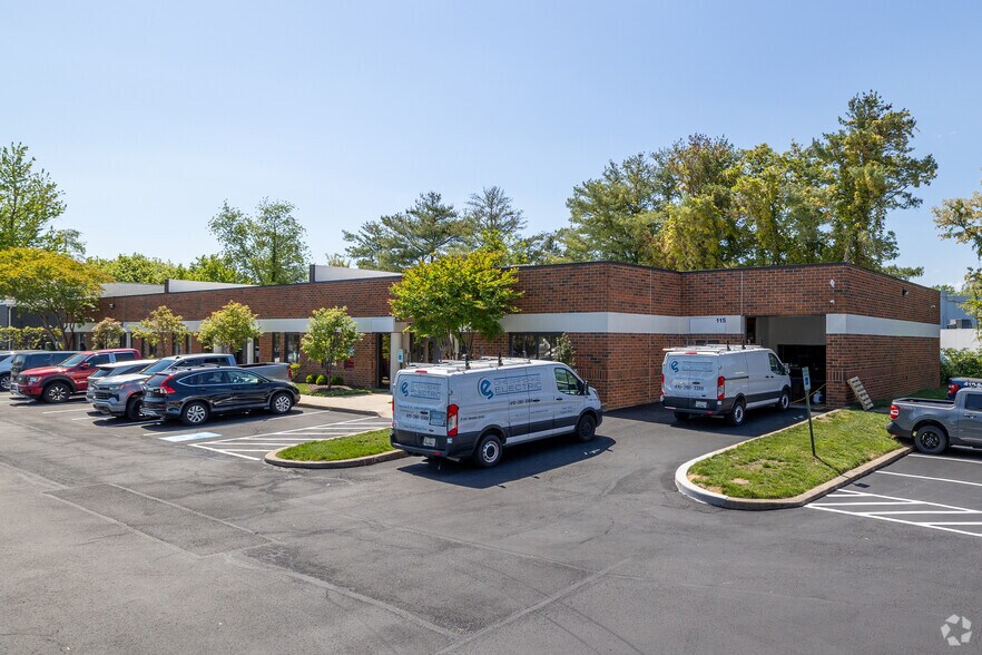 101-113 Gibralter Ave, Annapolis, MD à louer - Photo de l’immeuble – Image 2 sur 4