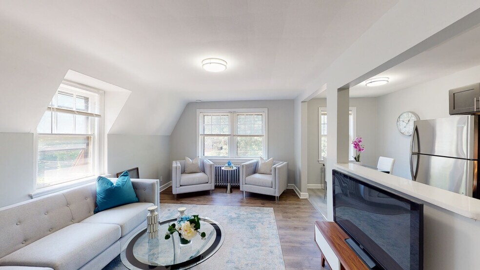 83-89 S Lansdowne Ave, Lansdowne, PA à vendre - Numérisation 3D Matterport – Image 2 sur 18