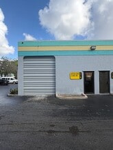 4990 SW 52nd St, Fort Lauderdale, FL à louer Photo de l’immeuble– Image 1 sur 4