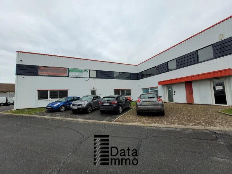 2 Rue De La Voie Gallo-Romaine, Quincy-Voisins à louer - Photo de l’immeuble – Image 2 sur 3