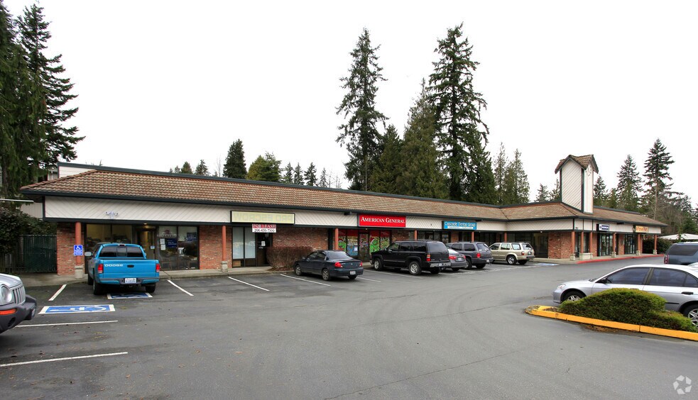 5920-5930 Evergreen Way, Everett, WA à louer - Photo de l’immeuble – Image 2 sur 6