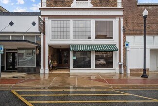 Plus de détails pour 117 E Lufkin Ave, Lufkin, TX - Local commercial à vendre
