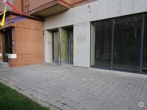 Local commercial dans Segovia, Segovia à louer Photo intérieure– Image 1 sur 16