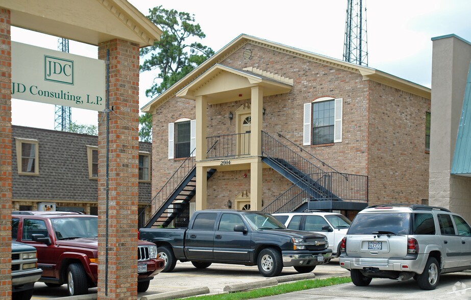 2914 Eastex Fwy, Beaumont, TX à louer - Photo de l’immeuble – Image 2 sur 3