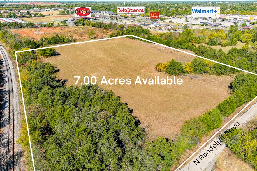 2117 N Randolph Dr, Oklahoma City, OK à vendre - Photo de l’immeuble – Image 1 sur 14