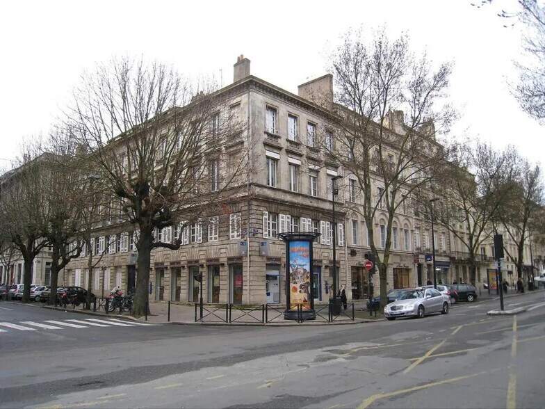 Bureau dans Bordeaux à louer - Photo de l’immeuble – Image 1 sur 7