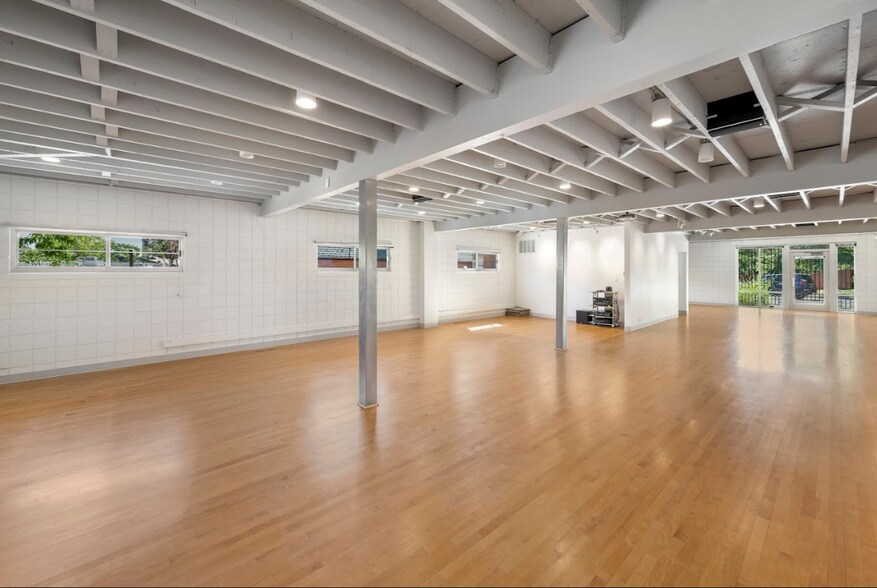 533 California Ave, Reno, NV à vendre - Photo de l’immeuble – Image 3 sur 7