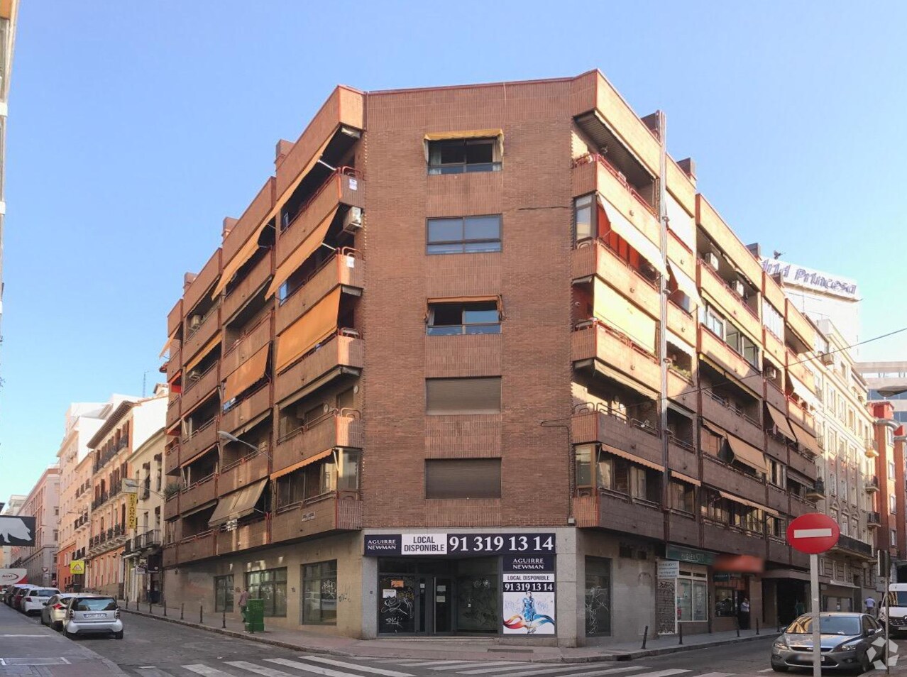 Immeuble residentiel dans Madrid, Madrid à vendre Photo de l’immeuble– Image 1 sur 2