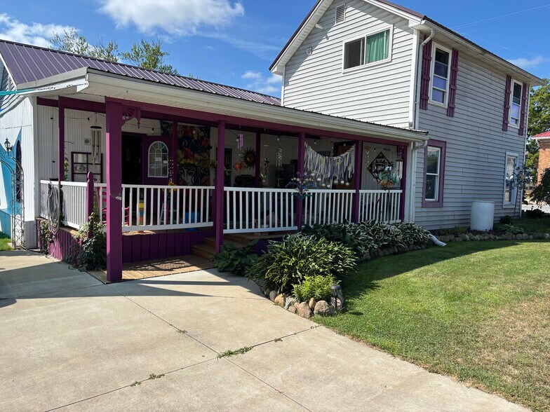 203 S Main St, Crystal, MI à vendre - Photo de l’immeuble – Image 3 sur 25