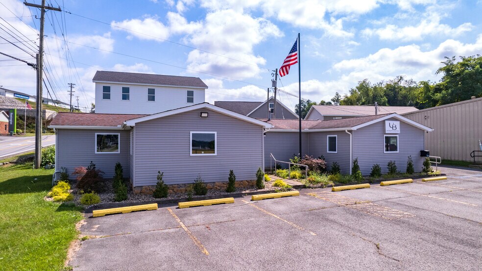 69 Middletown Rd, Fairmont, WV à vendre - Photo de l’immeuble – Image 3 sur 20