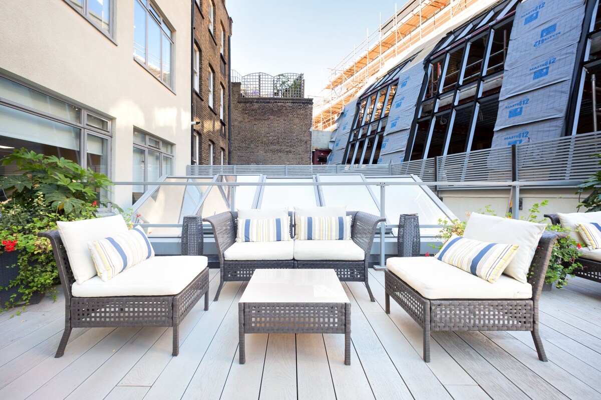 30 Newman St, Londres à louer Photo intérieure– Image 1 sur 18