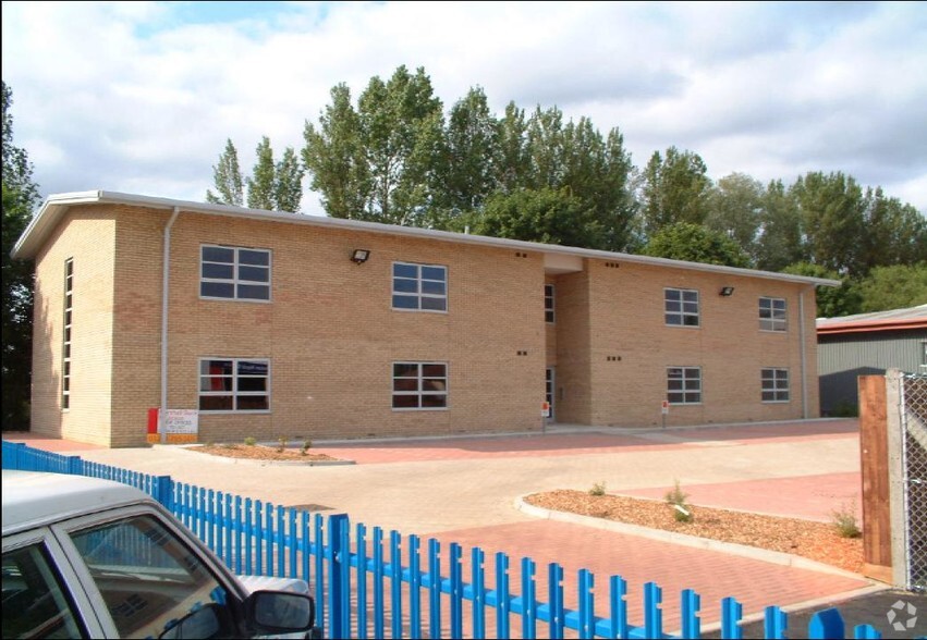 Lamdin Rd, Bury St Edmunds à louer - Photo principale – Image 1 sur 9