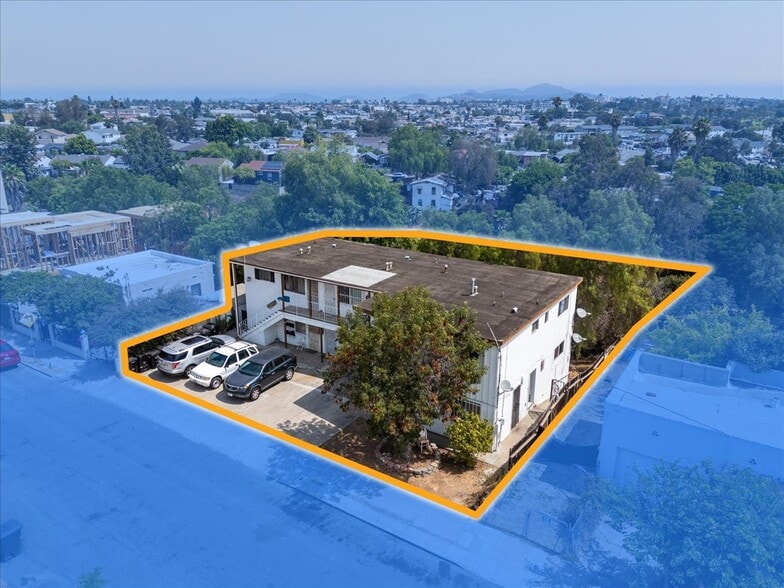 4834-4844 Lantana Dr, San Diego, CA à vendre - Photo de l’immeuble – Image 3 sur 6