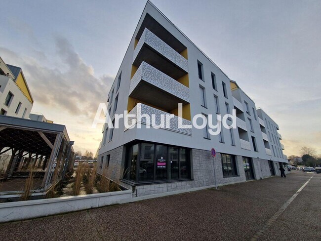 Plus de détails pour Local commercial à vendre