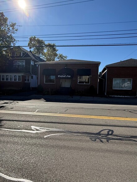 1213 Ridge Rd, Lackawanna, NY à vendre - Photo de l’immeuble – Image 2 sur 16