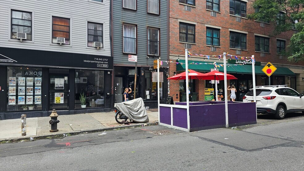 360 Bedford Ave, Brooklyn, NY à louer - Aérien – Image 2 sur 7