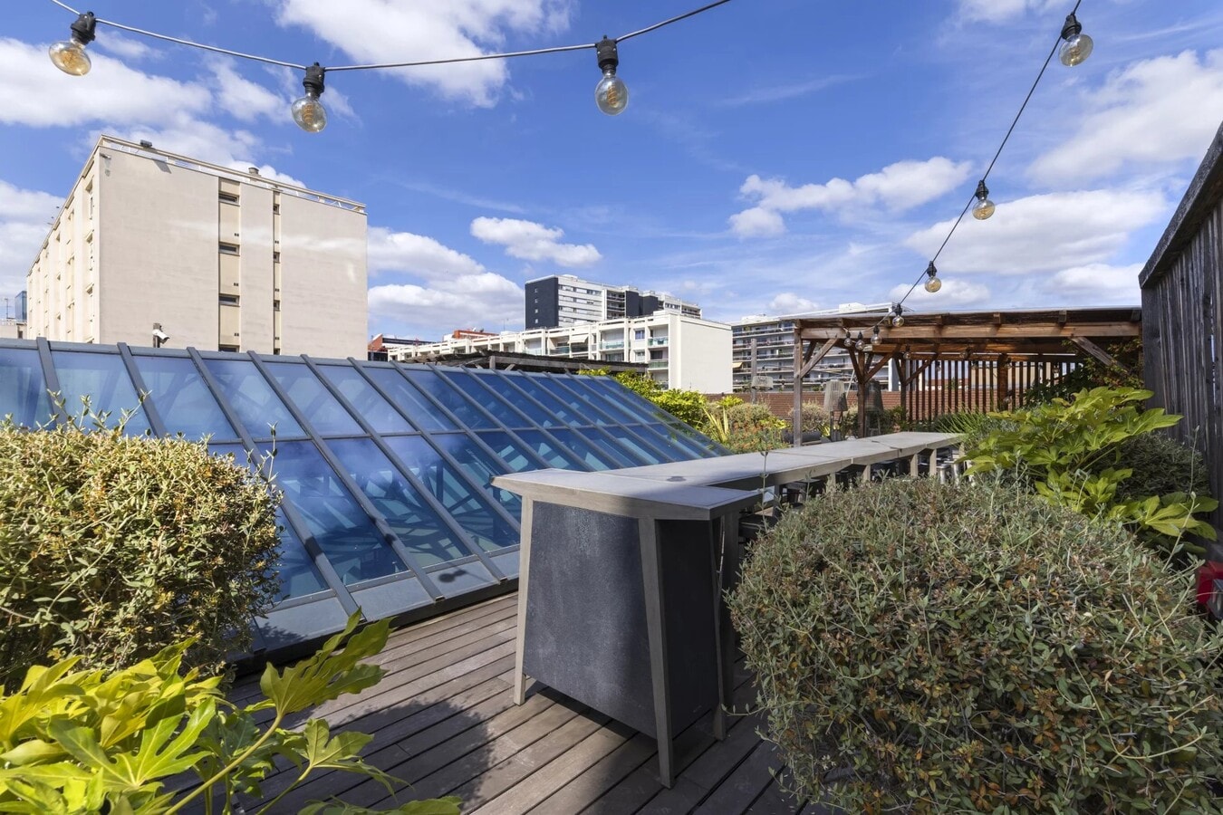 15 Rue Curton, Clichy, HDS 92110 -  -  - Photo intérieure - Image 2 of 36