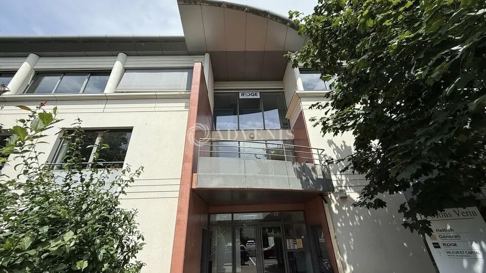 Bureau dans Montévrain à louer Photo de l’immeuble– Image 1 sur 13