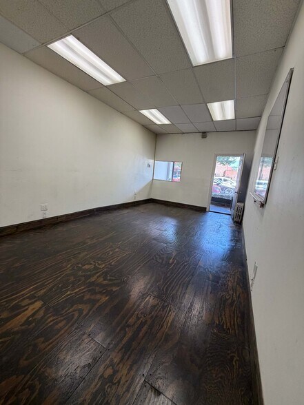 4512 Church Ave, Brooklyn, NY à louer - Photo de l’immeuble – Image 2 sur 5