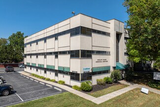 Plus de détails pour 23 W Chester Pike, Ridley Park, PA - Bureau/Médical à louer