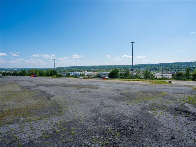 540 82E Rue, Saint-georges, QC à vendre - Photo de l’immeuble – Image 3 sur 7