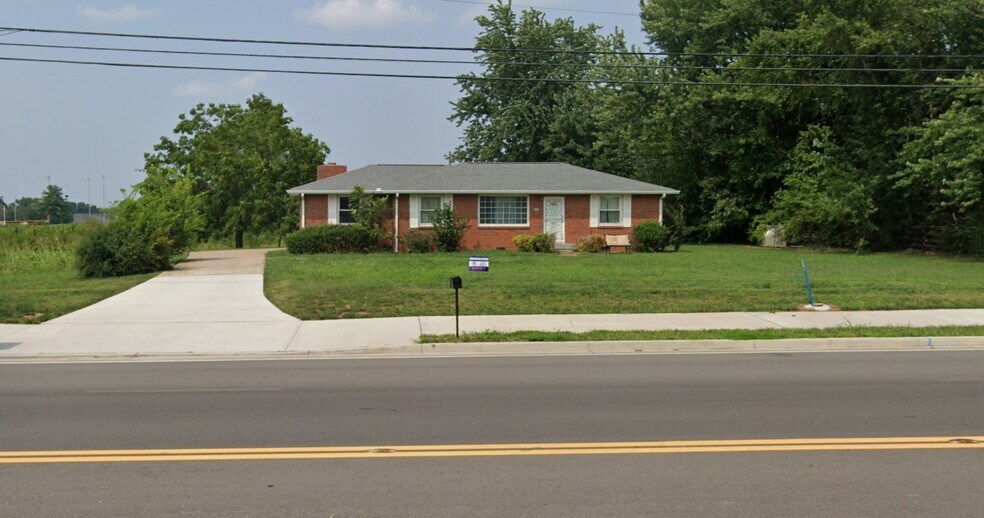 1231 Rossview Rd, Clarksville, TN à vendre - Photo principale – Image 1 sur 5