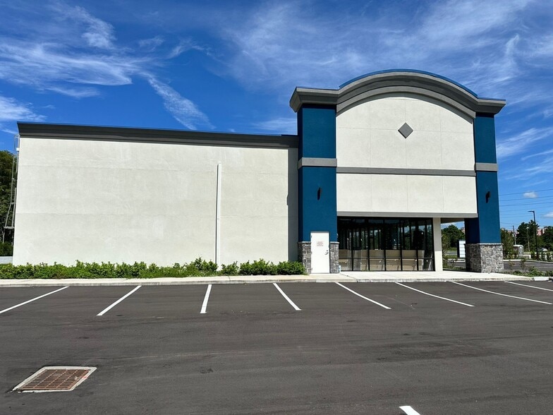 14990 State Road 535, Orlando, FL à louer - Photo de l’immeuble – Image 3 sur 9