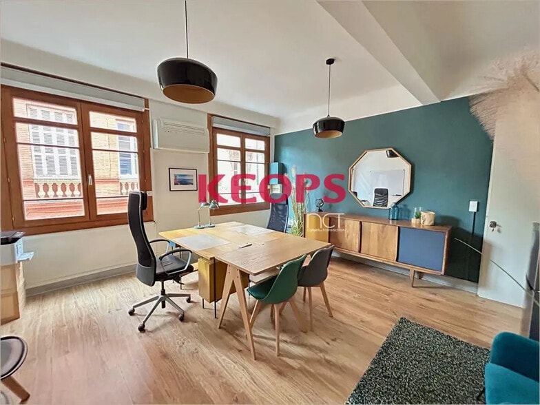 Bureau dans Toulouse à louer - Photo de l’immeuble – Image 1 sur 5