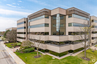 Plus de détails pour 1240 E Diehl Rd, Naperville, IL - Bureau à louer