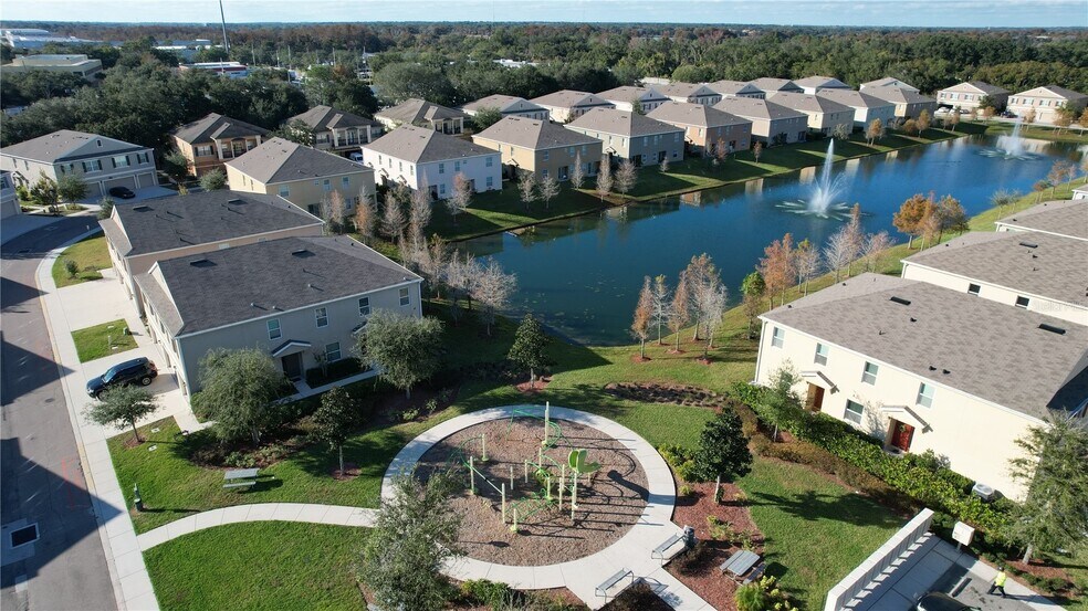 3408 - 3739 Seneca Club Loop, Orlando, FL à vendre - Photo de l’immeuble – Image 2 sur 18