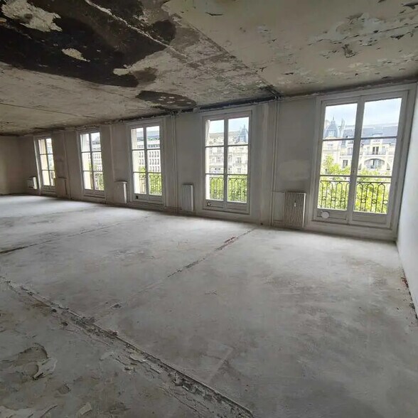 Bureau dans Paris à louer - Photo de l’immeuble – Image 3 sur 4