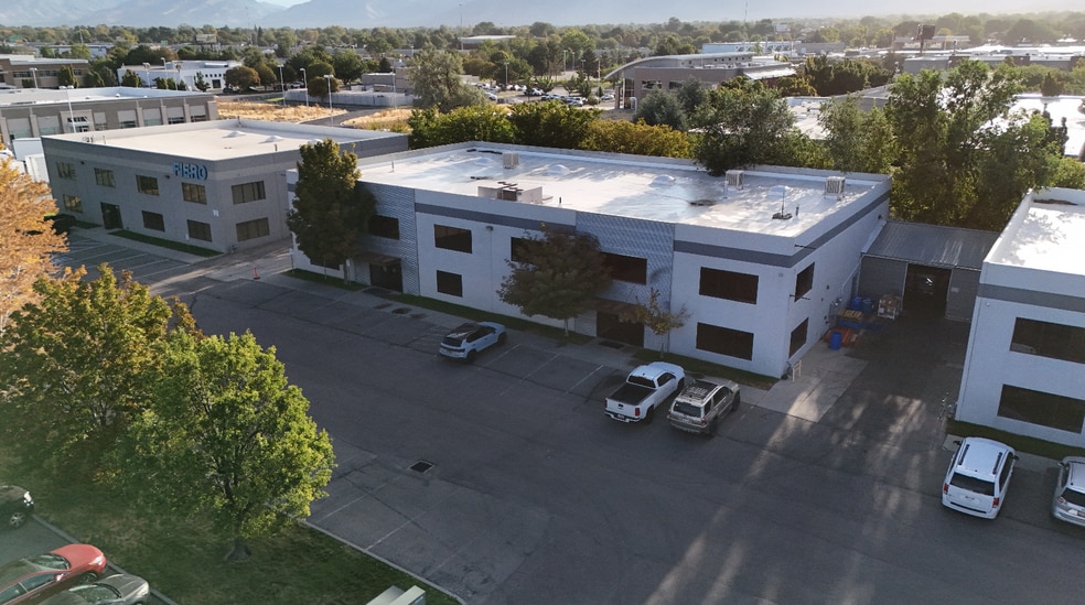 8687 700 West, Sandy, UT à louer - Photo principale – Image 1 sur 2