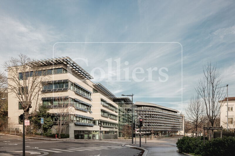 25-27 Rue Joannès Carret, Lyon à vendre Photo de l’immeuble– Image 1 sur 30