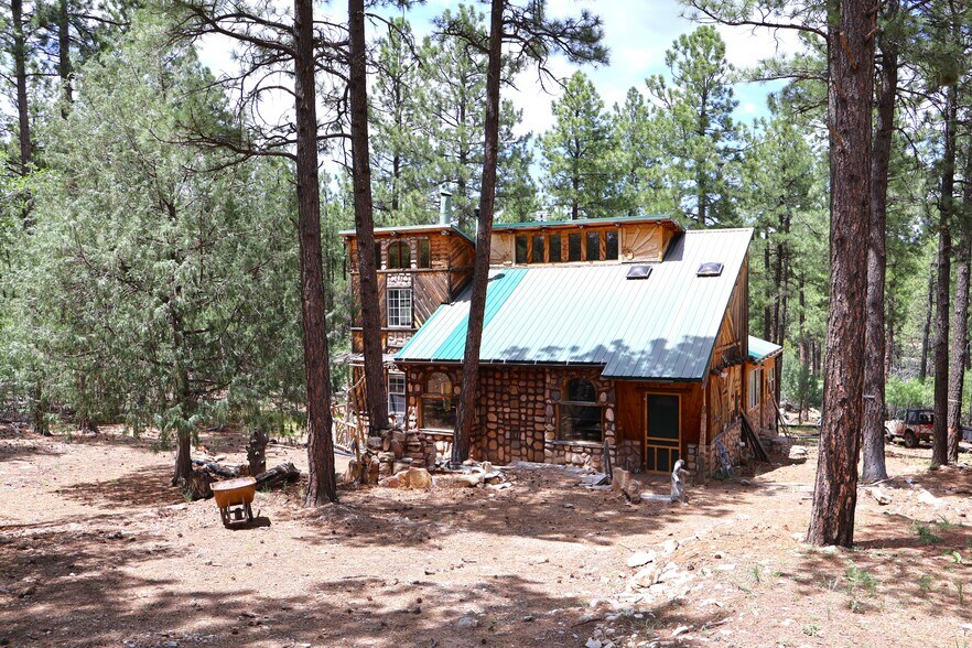 13 Nottingham Dr, Estancia, NM à vendre - Photo de l’immeuble – Image 2 sur 30
