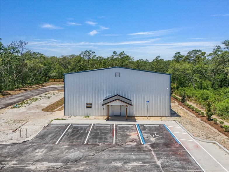 8037 Treiman Blvd, Webster, FL à vendre - Photo de l’immeuble – Image 2 sur 28