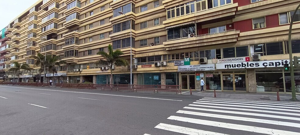Rafael, 22, Las Palmas de Gran Canaria, Las Palmas à louer - Photo de l’immeuble – Image 2 sur 29