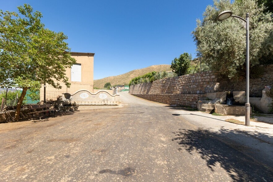 Calle Fuente 16 Caños, Güéjar Sierra, Granada à vendre - Photo de l’immeuble – Image 2 sur 20