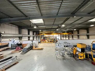 Local d’activités dans Roissy-en-France à louer - Photo intérieure – Image 3 sur 3