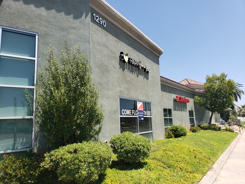 1280-1290 N Kraemer Blvd, Placentia, CA à louer - Photo de l’immeuble – Image 2 sur 17