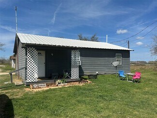 Plus de détails pour 2764 W Highway 199, Springtown, TX - Logement à vendre