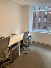 3 Columbus Cir, New York, NY à louer Photo intérieure– Image 2 sur 2