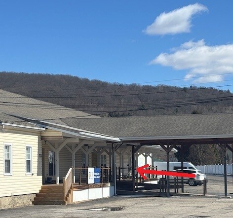 181 Seneca St, Hornell, NY à louer - Photo de l’immeuble – Image 2 sur 16