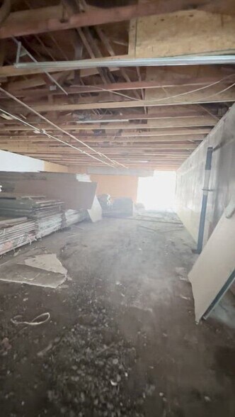 300 Guthrie St, Graham, NC à vendre - Vidéo sur l’annonce professionnelle – Image 2 sur 7